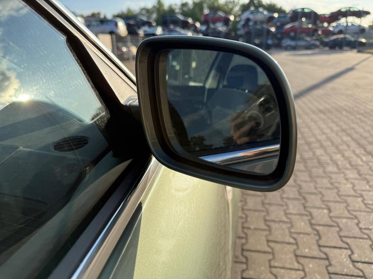 VW Passat 3BG original Außenspiegel rechts elektrisch LA6W Frescogrün BJ01